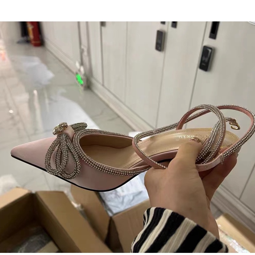 Giày Cao Gót Mũi Nhọn Đính Đá Phong Cách Âu Mỹ Thời Trang Mới 2021