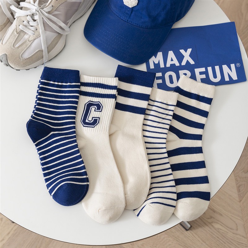 Tất Cao Cổ Kiểu Dáng Thể Thao Unisex Phong Cách Hàn Mới Hot Họa Tiết Chữ C