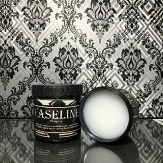 Vaseline đen 350gr lau mực xăm
