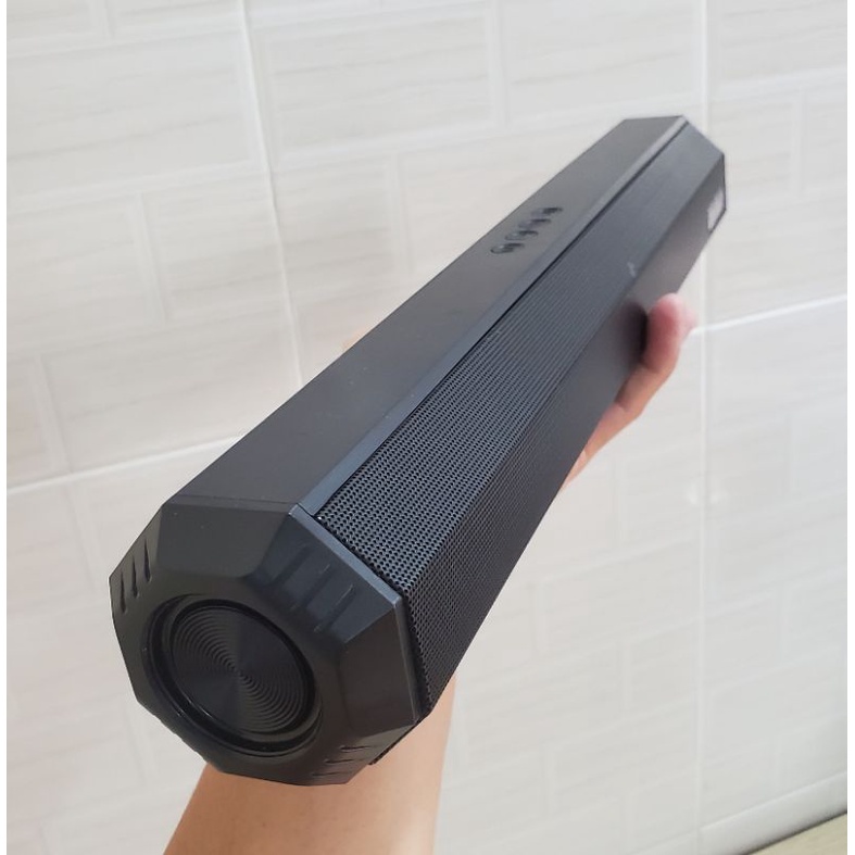 Loa Bluetooth Chính hãng Siêu hay- bass mạnh- Pin trâu. Dùng cho điện thoại và vi tính đều được