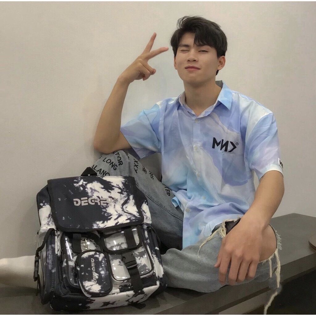 ÁO CỔ BẺ CỘC TAY NAM NỮ LOANG MYN DÁNG SƠ MI phom thụng ulzzang/ Áo sơ mi họa tiết chữ trẻ trung cá tính MÀU XANH HOT