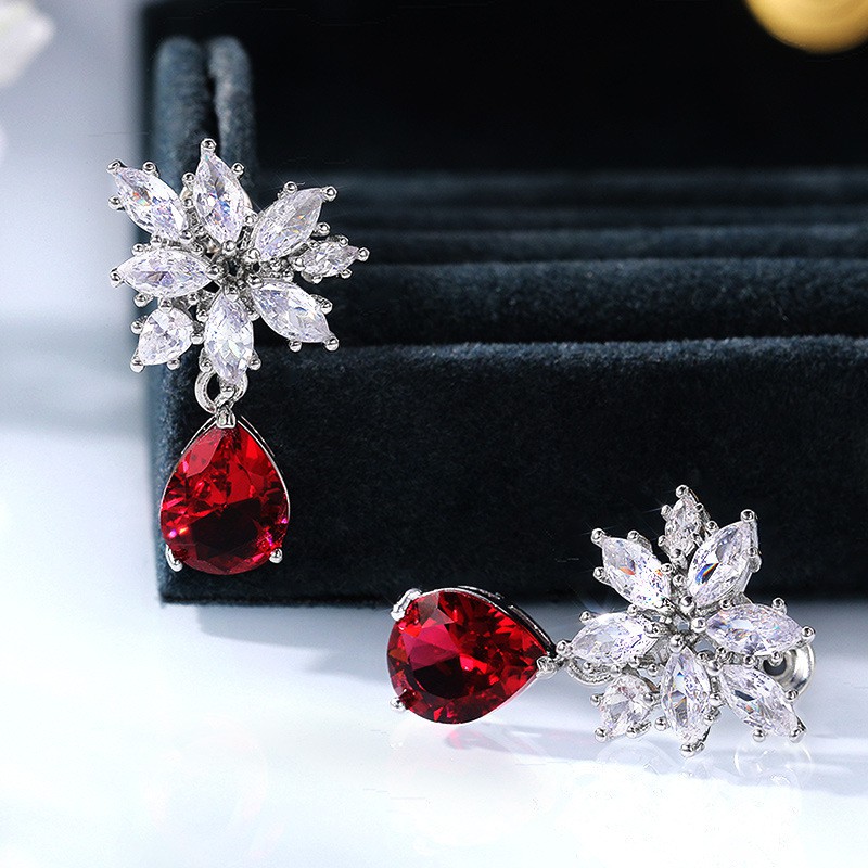 Bông Tai Đính Đá Zircon Toàn Diện Hình Giọt Nước Màu Đỏ
