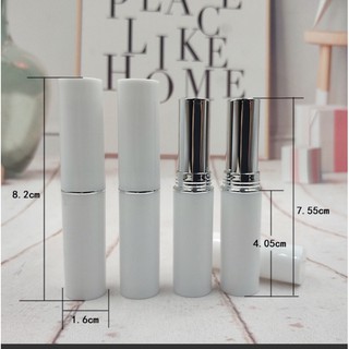 Vỏ đựng son dưỡng viền vàng, bạc