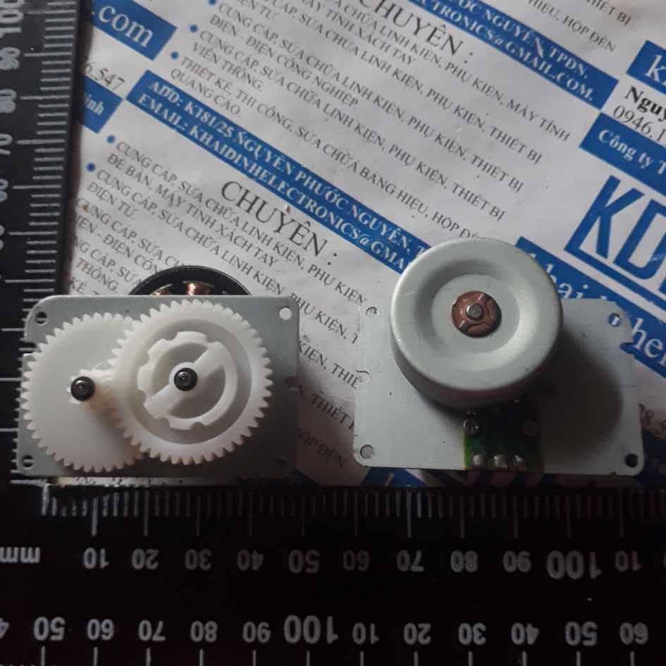 2 cái động cơ brushless 12v, 0.5A, có bánh răng kde2519