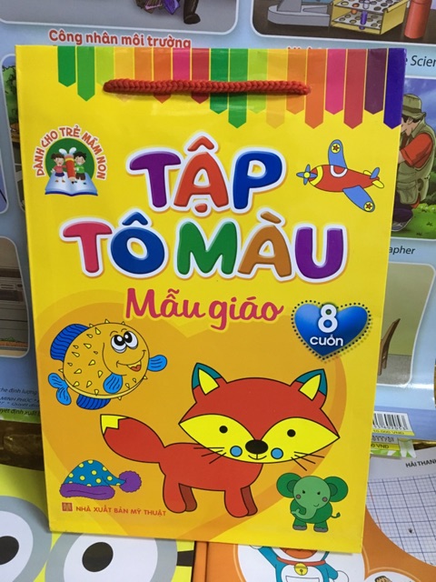 Sách-Tập tô màu Mẫu giáo ( Túi 8 cuốn)