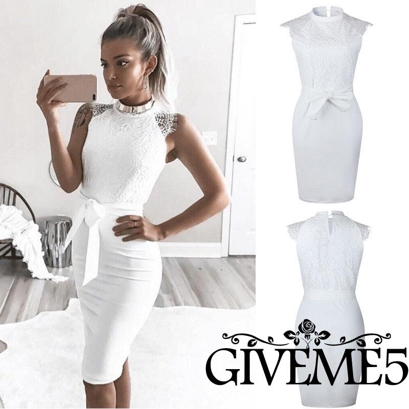 Đầm ren ôm body cổ yếm hở lưng quyến rũ