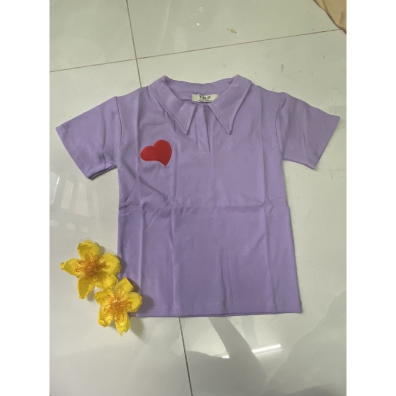 áo thun croptop có cổ thêu hình trái tim rất dễ thương