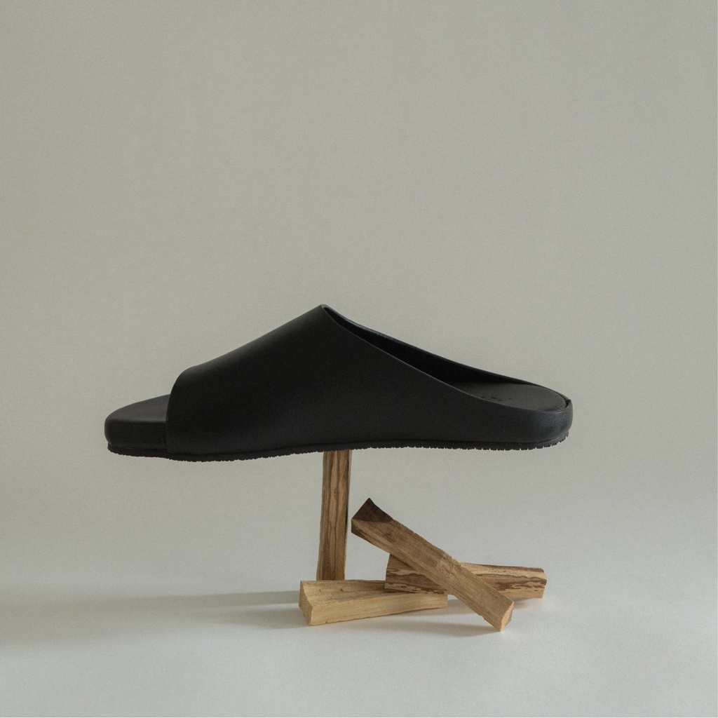 BAO Sandals Waa. - Dép Quai Ngang Bọc Da