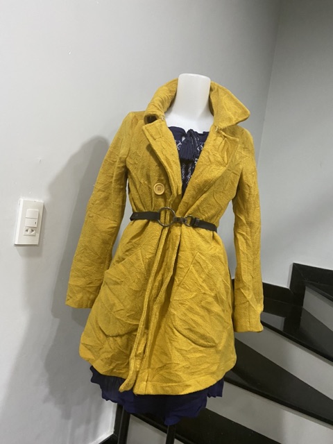 Áo khoát dạ dáng ngắn màu vàng nghệ hàng si tuyển