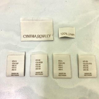 Set 50 Tag Vải - Nhãn Cổ Vải Dệt Tên Hiệu CYNTHIA ROWLEY / Size / Chất Liệu Linen Màu Be Hàng Công Ty
