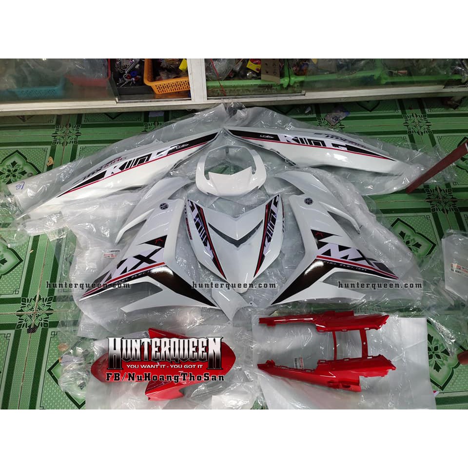 Tem Exciter 150, MX king sọc. Xe trắng, tem đỏ. Chỉnh sửa theo yêu cầu. Sắc nét, bền màu, chống nước