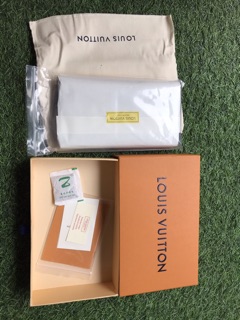 Ví Cầm Tay LV (Super Kéo Khoá Da Thật)