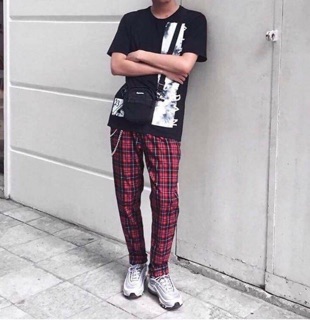 quần caro sọc đỏ đen