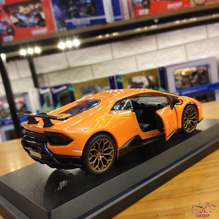 Mô hình xe ô tô Lamborghini Huracan Performante tỉ lệ 1:24 hãng Burago