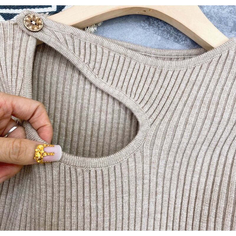 Áo len tăm khoét cổ lệch - Áo len tăm cao cấp, kiểu dáng thời trang