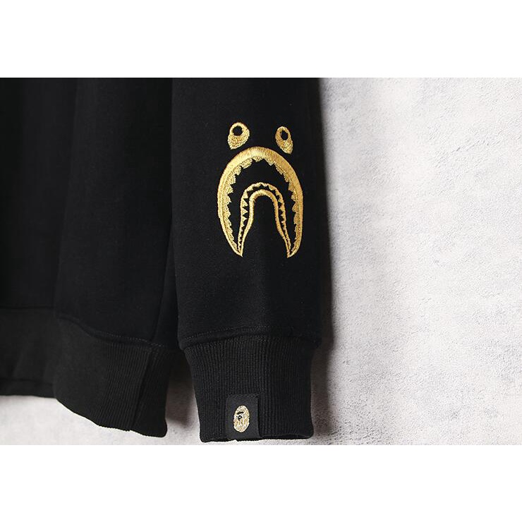 Áo sweater cổ tròn thêu hình Bape thời trang