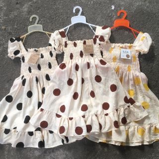 Váy bé gái chấm bi