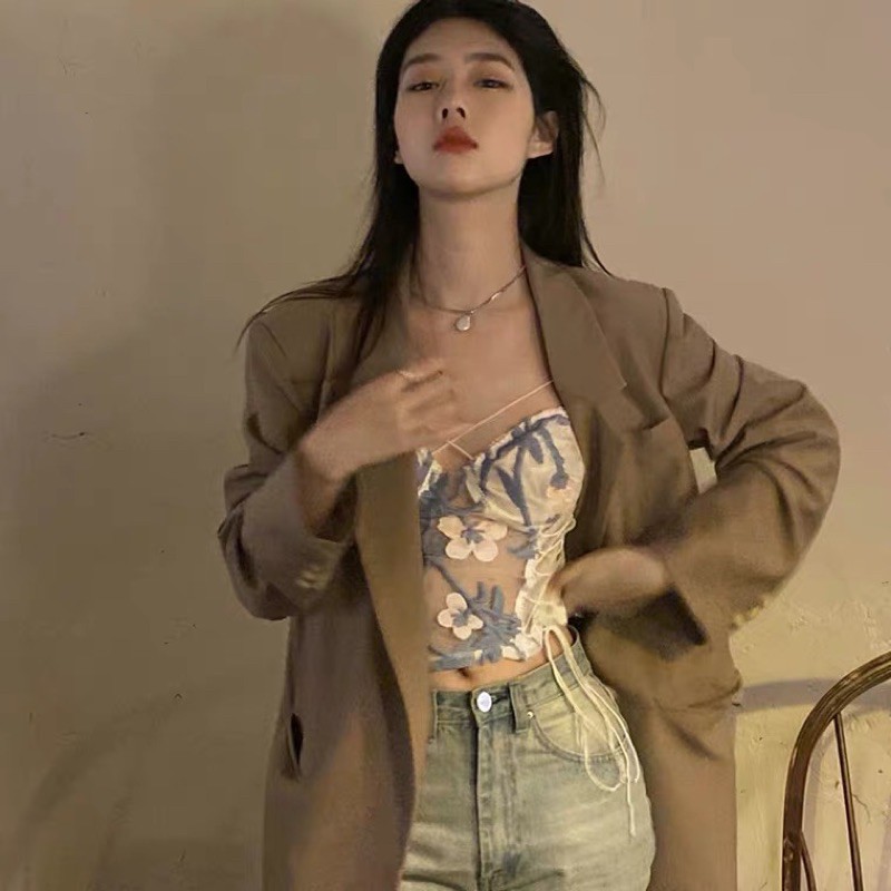 Set Blazer và Áo Hai Dây Phối Ren Thêu Họa Tiết Xinh Xắn Cho Nữ