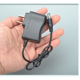 Cóc Sạc Củ Sạc Cho Đèn Pin Siêu Sáng 3.7v, 4.2v Chân Tròn Cho Đèn Pin (tùy chọn đầu cắm)