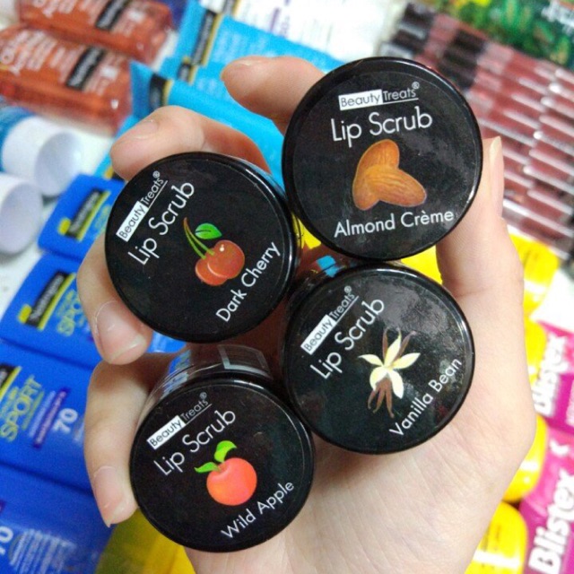 Tẩy tế bào chết môi Beauty Treats