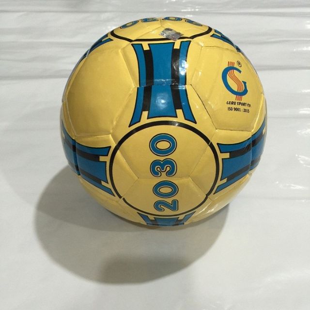 QUẢ BÓNG FUTSAL 2030 GERUSTAR (DÁN) SỐ 4 tặng kim bơm