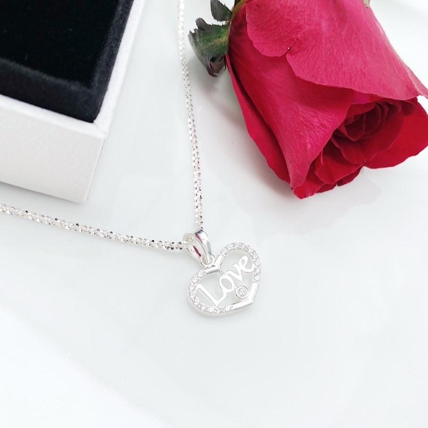 Dây chuyền bạc nữ mặt trái tim khắc chữ Love, Vòng cổ dây xù chất liệu bạc Ý cao cấp