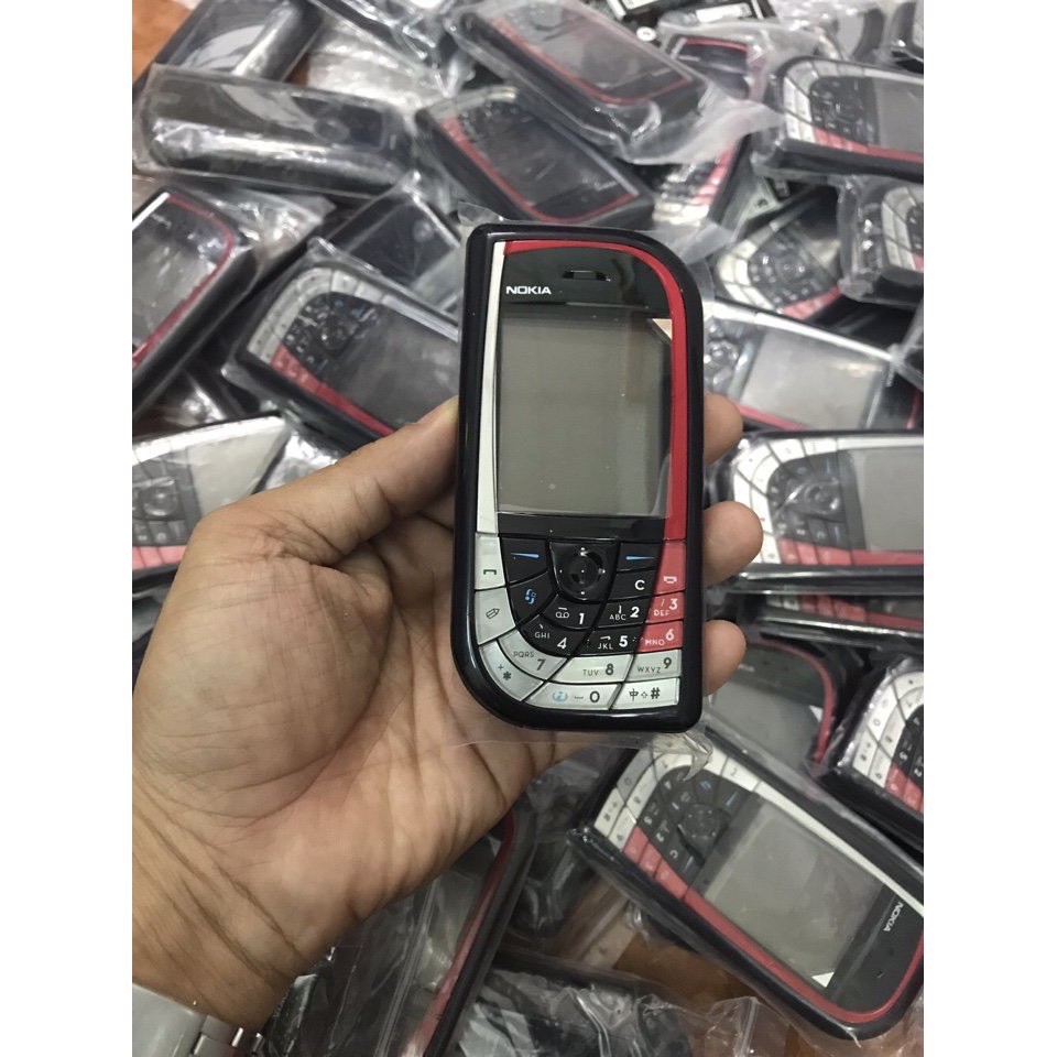 Điện thoại Nokia 7610 khuyến mãi tặng thẻ nhớ chiếc lá lớn huyền thoại - Bảo hành 12 tháng