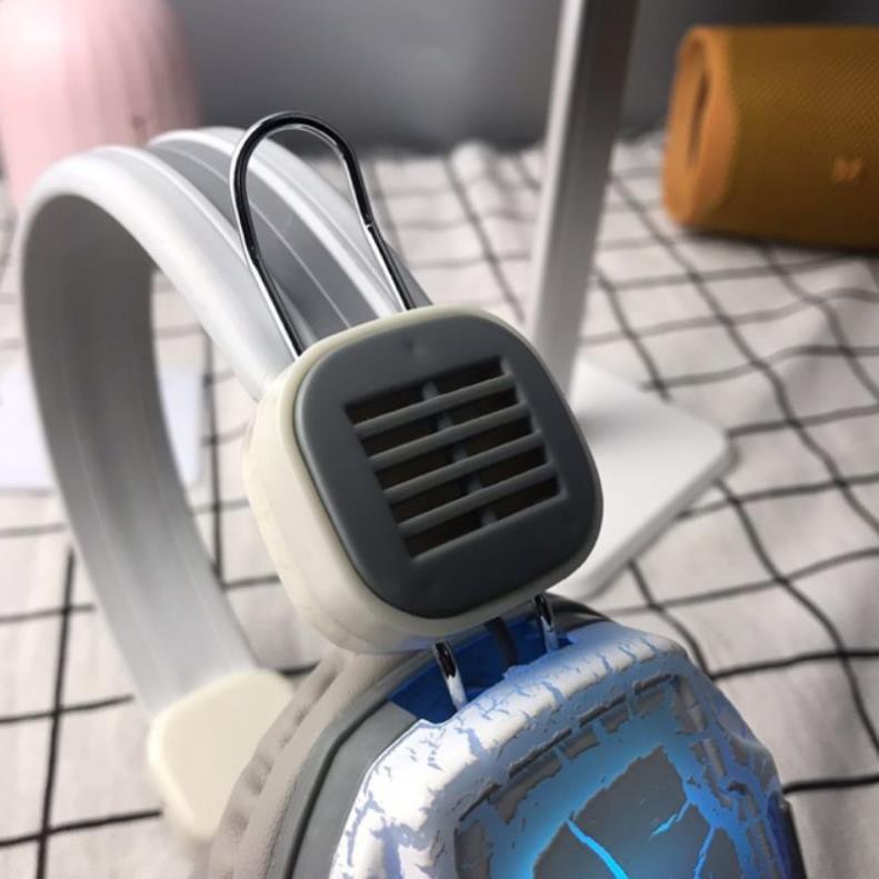 Tai Nghe Chụp Tai Gaming Có Mic Hiệu Ứng Đèn Led Đổi Màu Dùng Được Cho Máy Tính Lap Top Điện Thoại Qinlian A7 | BigBuy360 - bigbuy360.vn