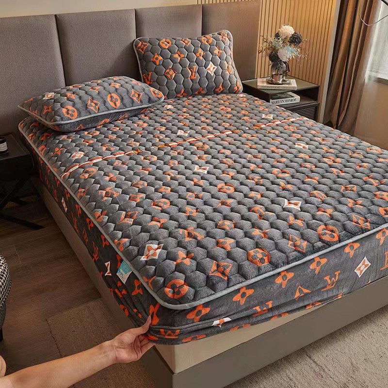 Ga nỉ nhung trải giường trần bông, ga gối nỉ nhung trần bông bọc đệm, thảm nỉ nhung bọc đệm tặng kèm 2 vỏ gối cùng mầu