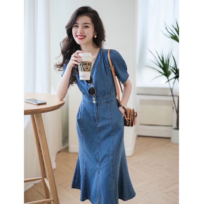 Váy bò demin dáng đuôi cá bo eo cực sang