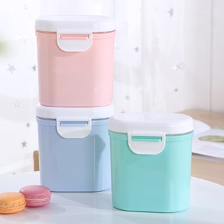 Hộp đựng sữa bột em bé tiện lợi