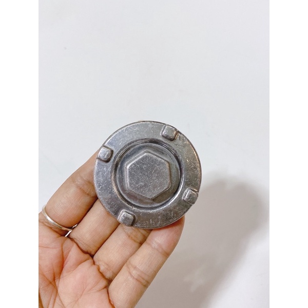 Ốc xả nhớt xe exciter150 có nam châm hút cặn kim loại