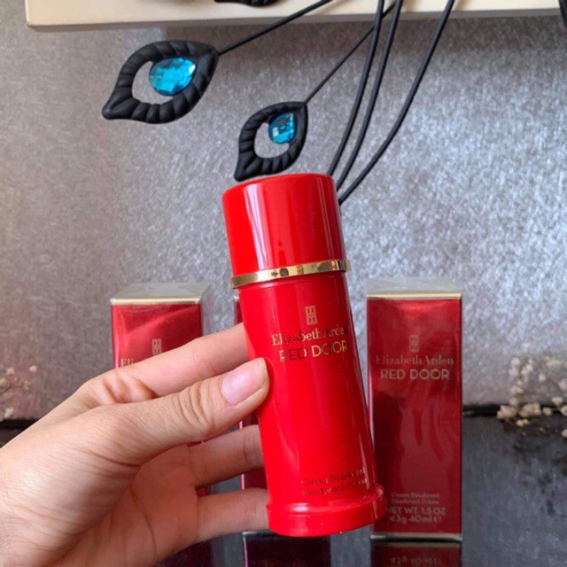 Lăn khử mùi hương nước hoa ELIZABETH Arden RED DOOR 40ml