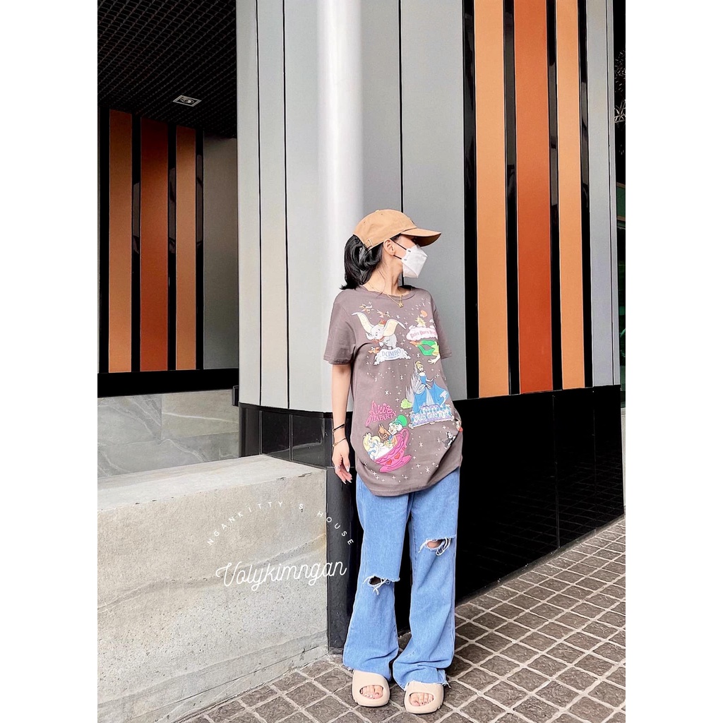 Quần jean suông rách hai bên