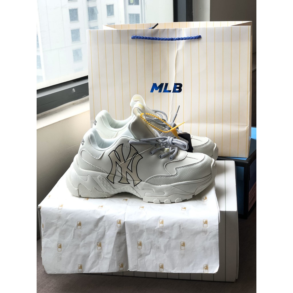 [FreeShip – Hàng chất lượng cao] Giày thể thao,Giày sneaker - 𝐌.𝐋.𝐁 NY chữ vàng | BigBuy360 - bigbuy360.vn