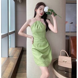 Đầm lệch vai lệch vai