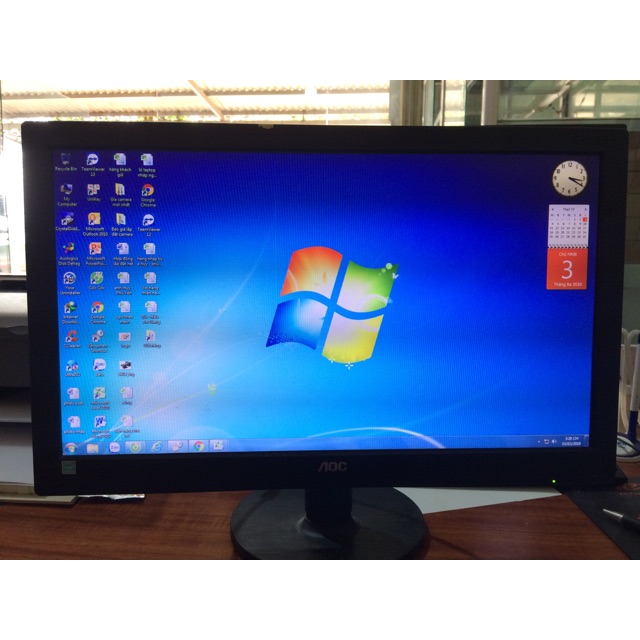 Màn hình 19-20 icnh sọc về làm camera