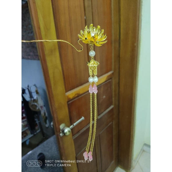 Trâm tháp sen cổ trang