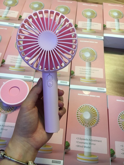 Quạt cầm tay Macaron không xài pin , XÀI CỔNG USP | BigBuy360 - bigbuy360.vn