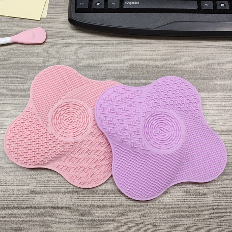 Miếng Silicone Vệ Sinh Cọ Trang Điểm Tiện Lợi