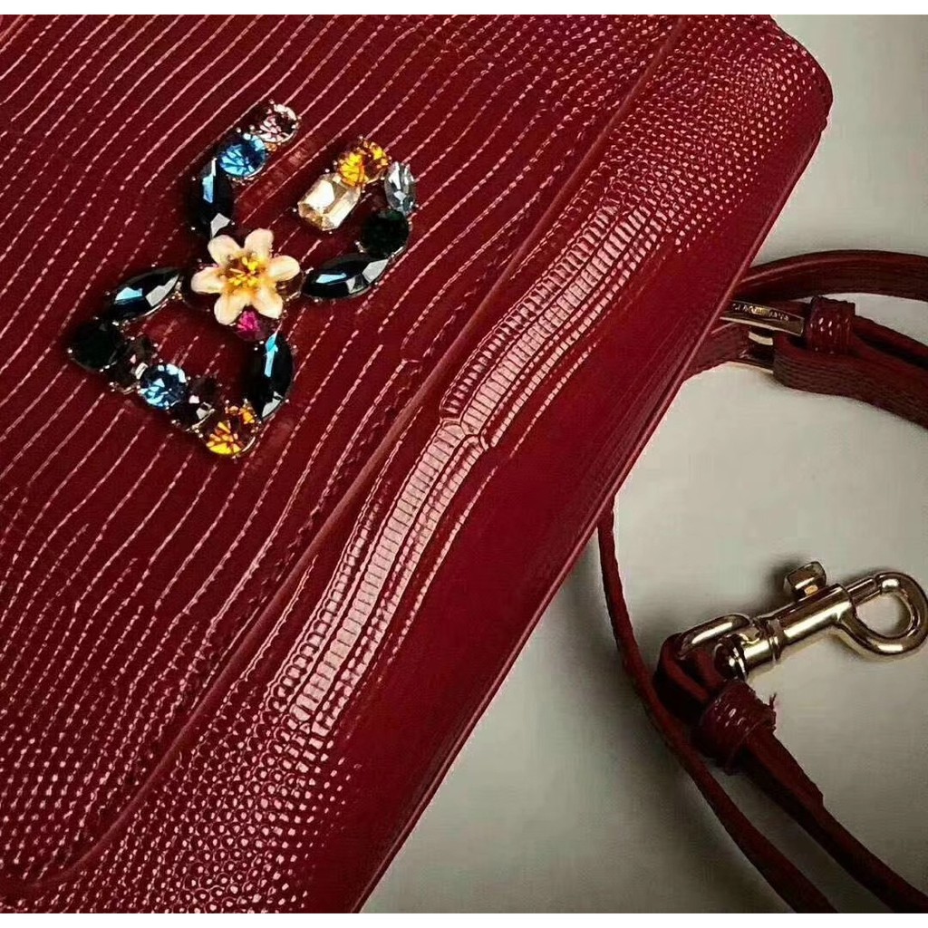 Túi xách có dây đeo chéo da thật sang trọng Dolce & Gabbana