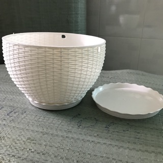 Chậu treo mây nhỏ 15x10 cm (kèm quai treo) nhựa dày sắc sảo