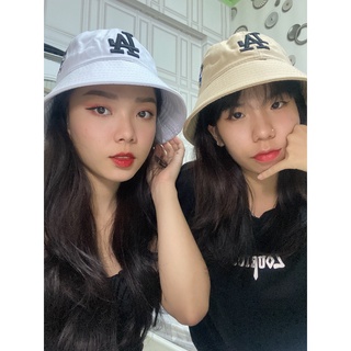 Nón bucket vành cụp phong cách