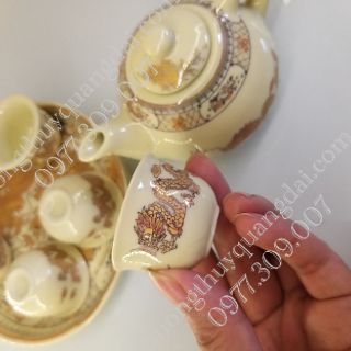 Ấm chén thờ vàng bát tràng