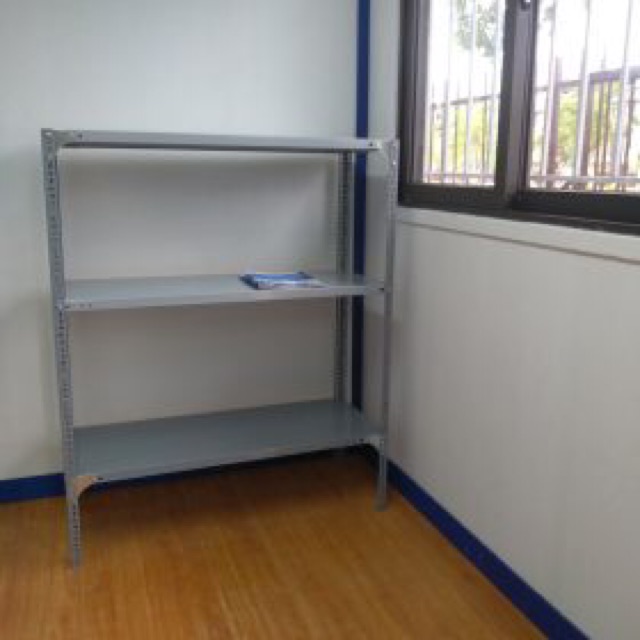 Kệ sắt v lỗ đa năng 3 tầng: Dài 1m Rộng 30 cao 1m