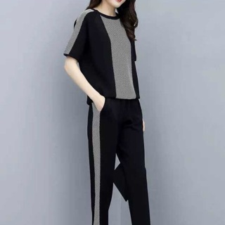 Bộ thun phối sọc xinh xắn. Nhập khẩu Quảng Châu