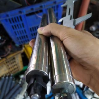 Rulo Inox Phi 24mm x 340mm trục 7mm có 2 bạc đạn 2 bên