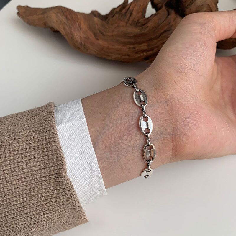 Vòng Tay Khóa Inox Hình Mũi Heo Thời Trang Mới Cho Nữ