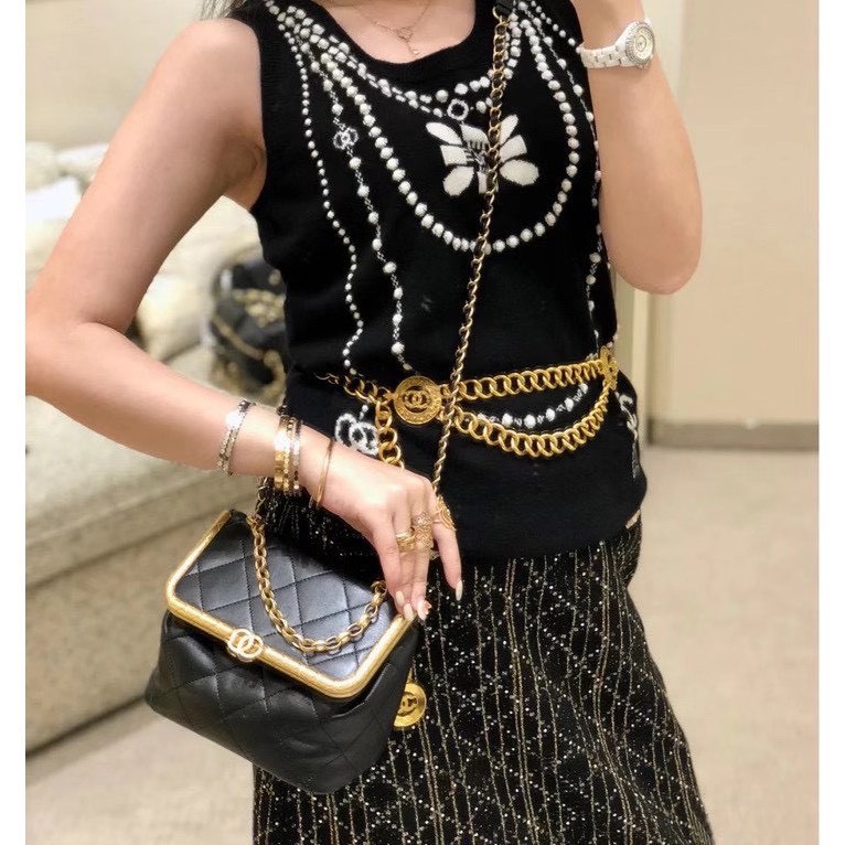 Túi đeo chéo CN hot hit 2020