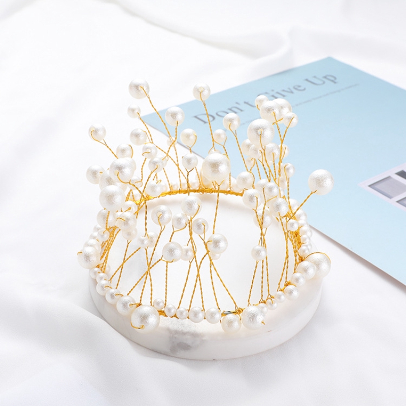 Mô hình vương miện đính ngọc trai giả dùng trang trí thủ công